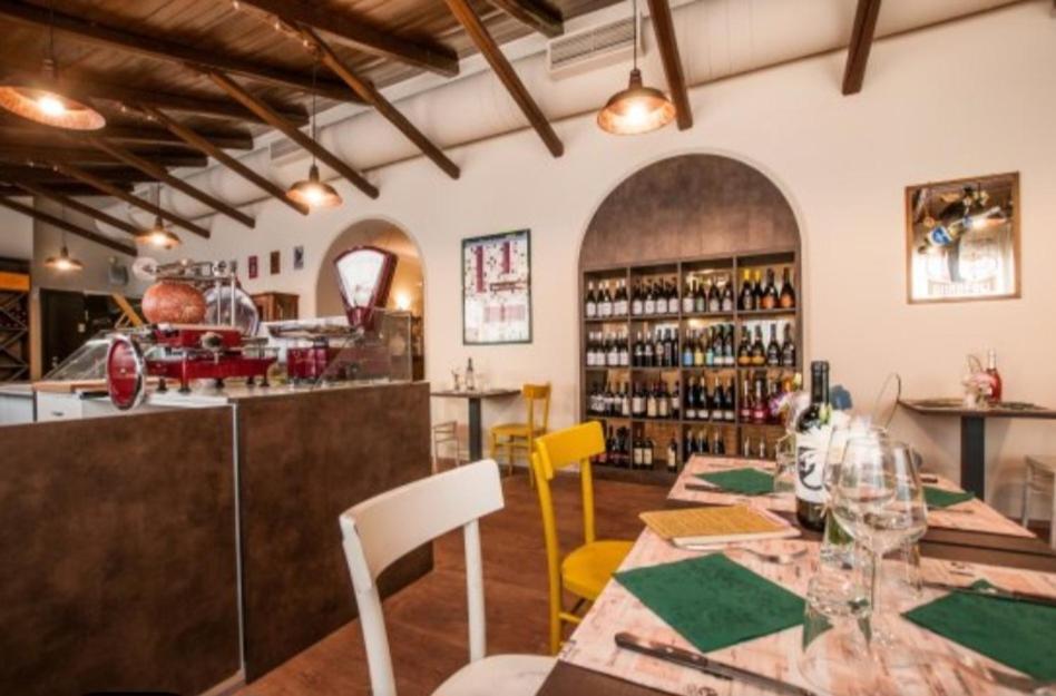 فندق La Vecchia Fattoria لوريتو المظهر الخارجي الصورة